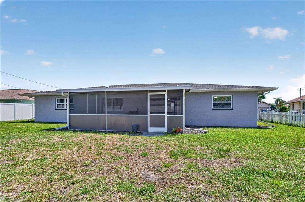 CAPE CORAL - Residential