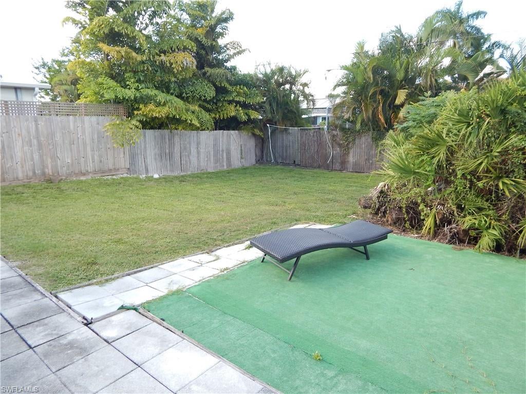 NAPLES PARK - Residential