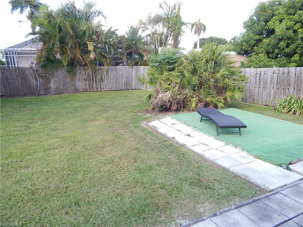 NAPLES PARK - Residential