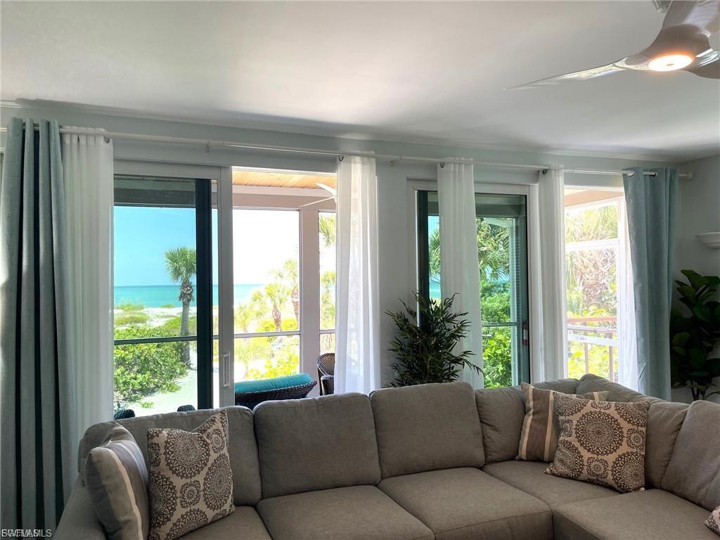 BEACH VILLAS OF UPPER CAPTIVA CONDOMINIUM - Residential
