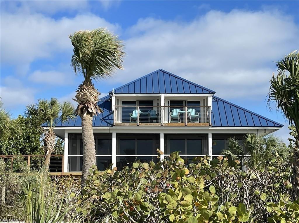 BEACH VILLAS OF UPPER CAPTIVA CONDOMINIUM - Residential