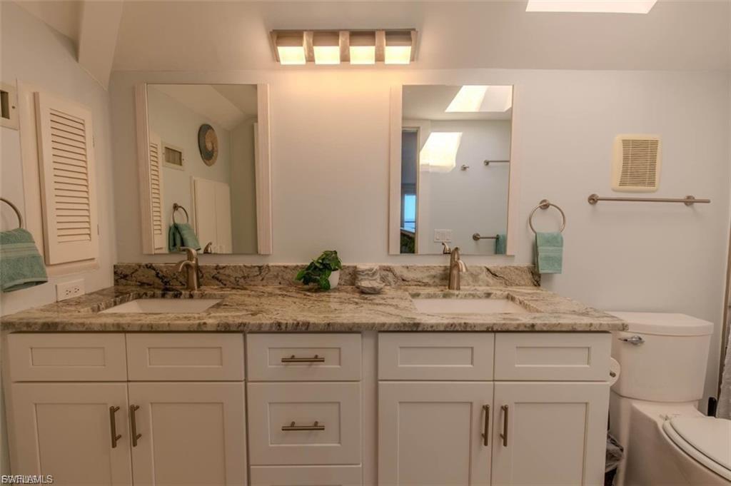 BEACH VILLAS OF UPPER CAPTIVA CONDOMINIUM - Residential