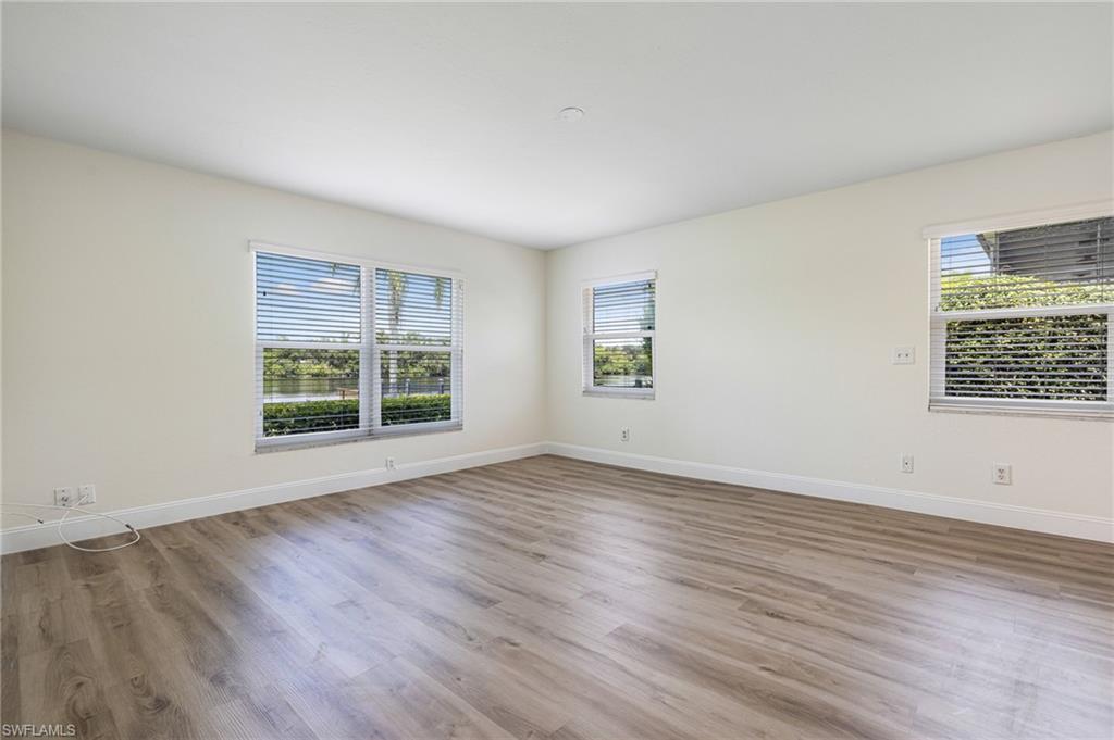 RIVER OAKS - Residential
