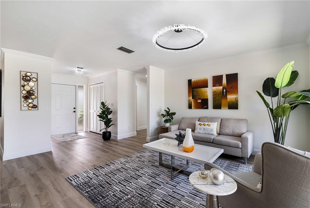RIVER OAKS - Residential