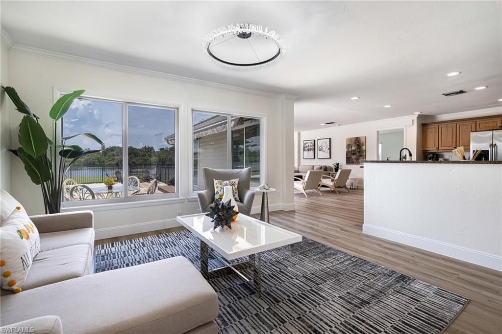 RIVER OAKS - Residential