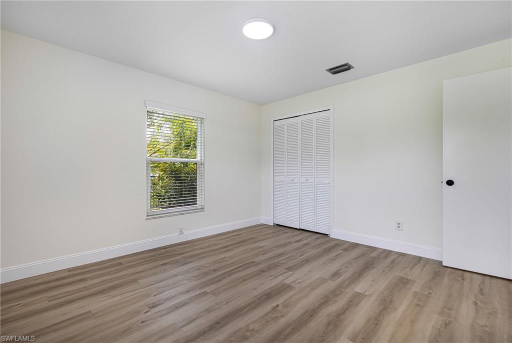 RIVER OAKS - Residential