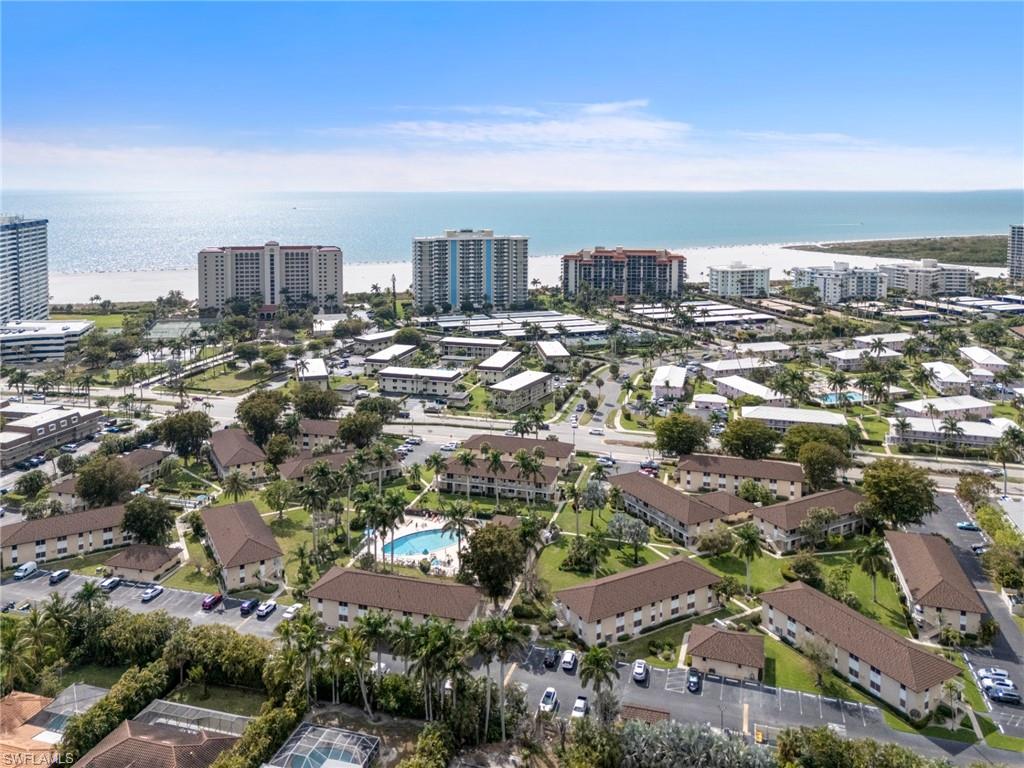 AQUARIUS APTS OF MARCO ISLAND - Residential
