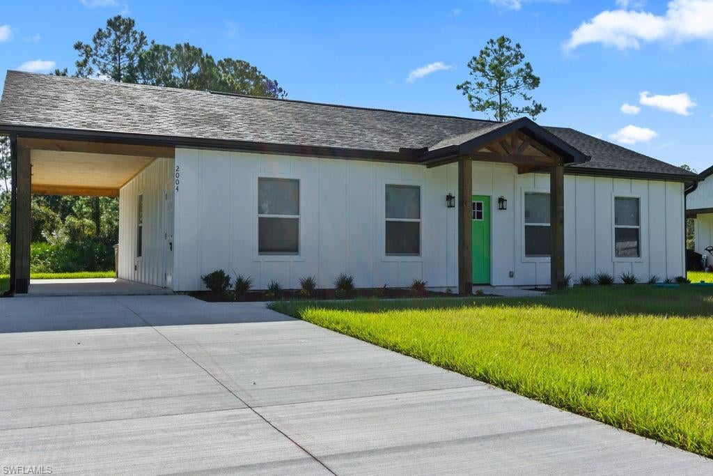 LEHIGH ACRES - Residential