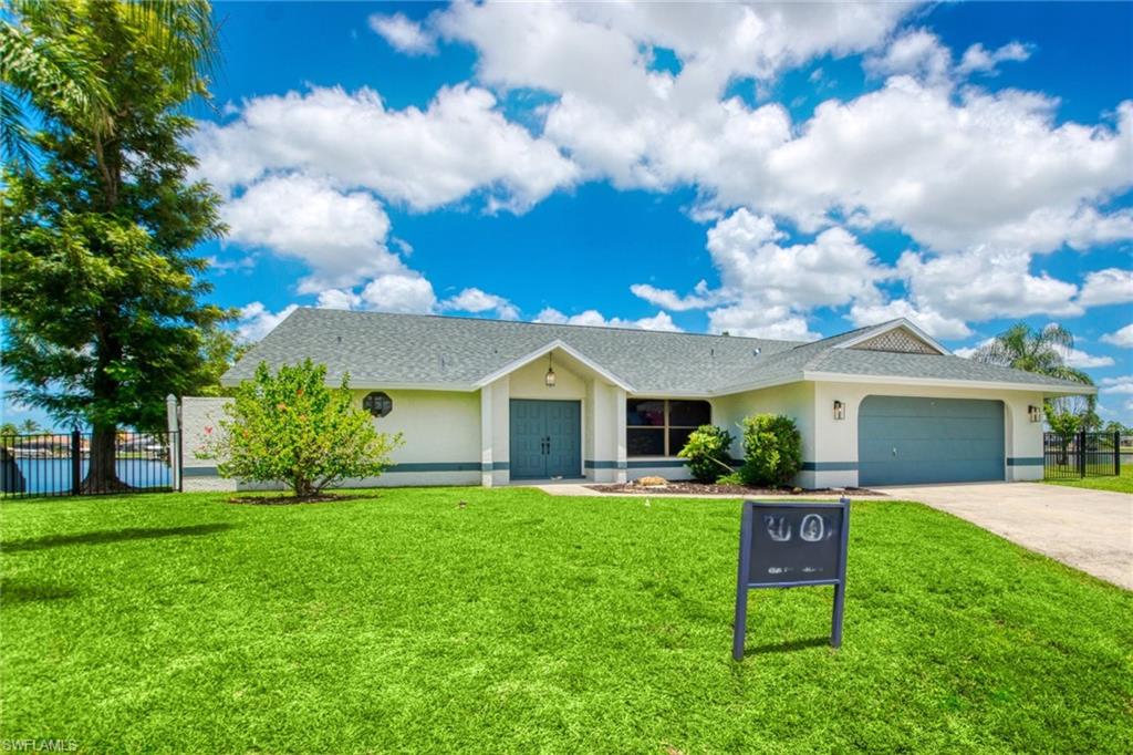 CAPE CORAL - Residential