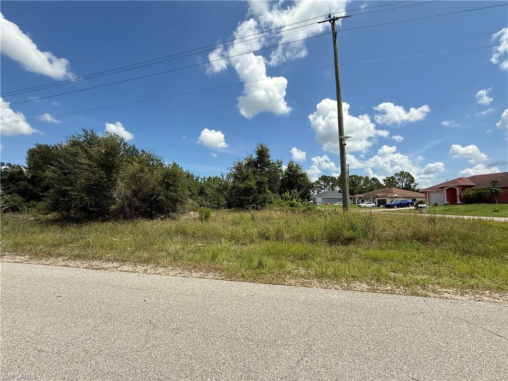 LEHIGH ACRES - Land