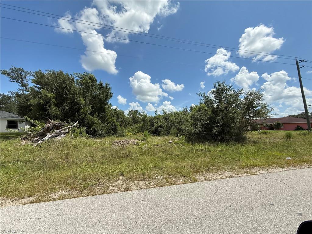 LEHIGH ACRES - Land