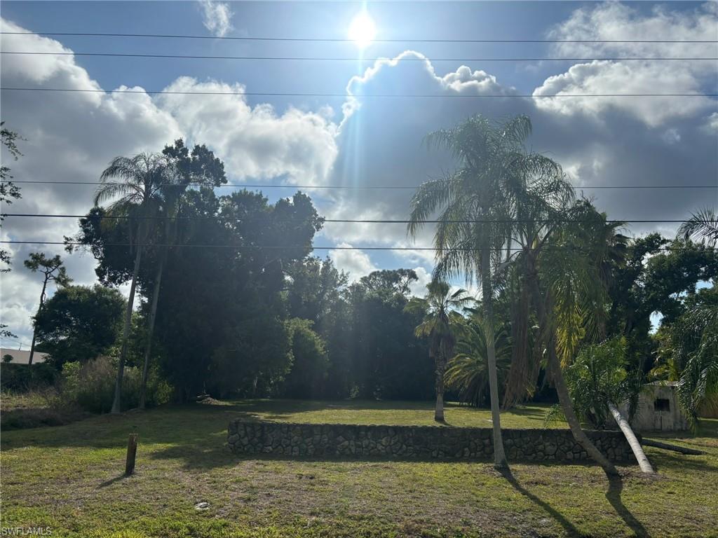 SUNCOAST ESTATES UNREC - Land