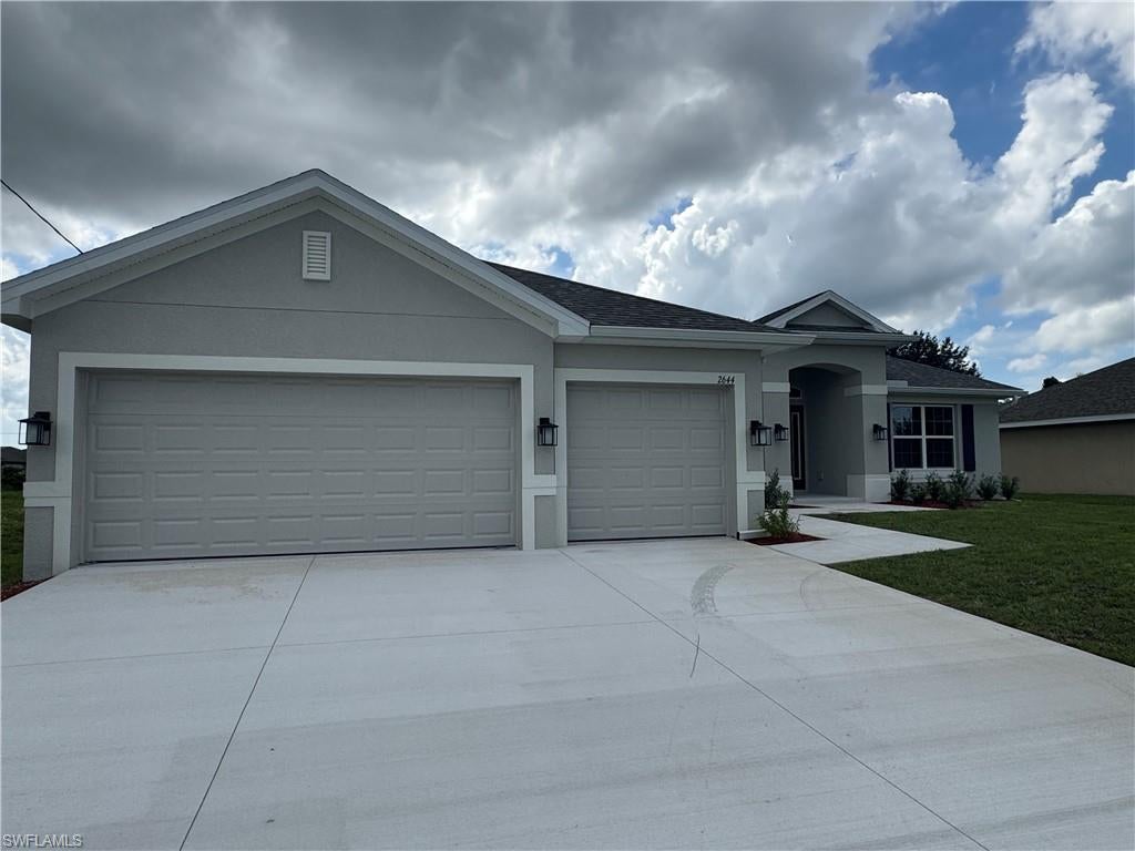 CAPE CORAL - Residential
