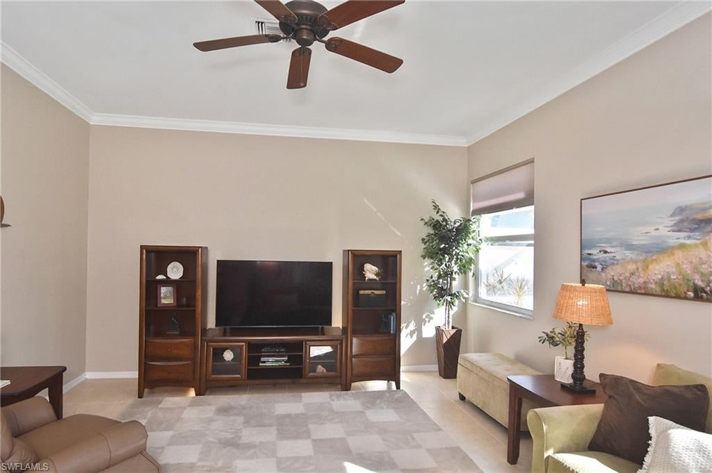 PINEVIEW - Residential