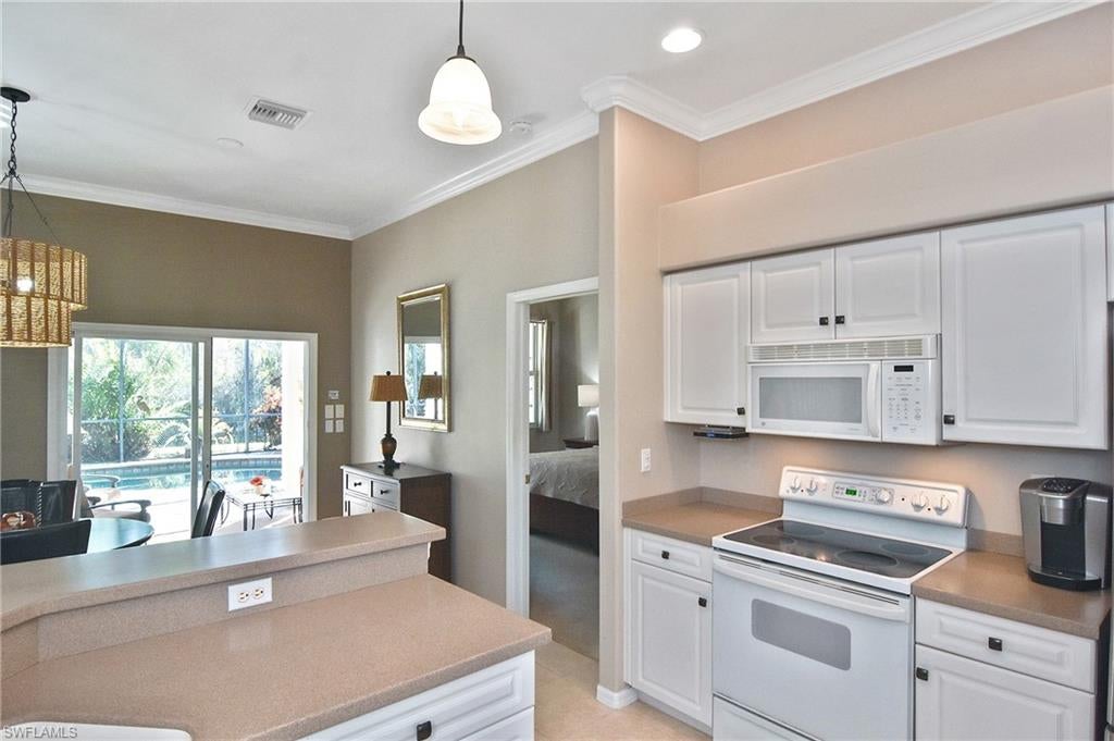 PINEVIEW - Residential