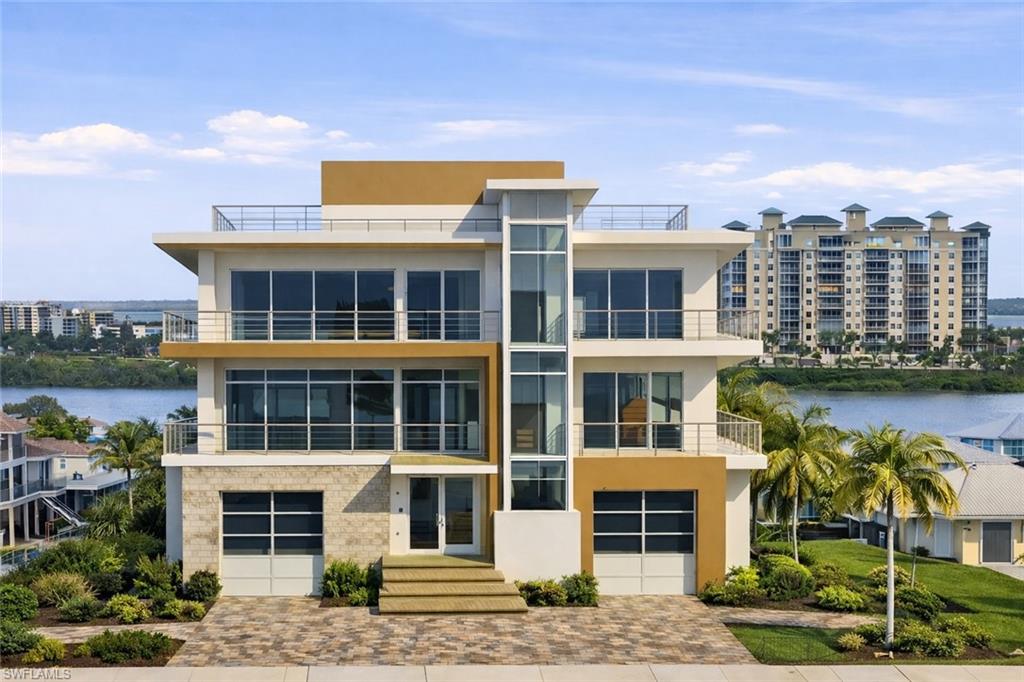 LAGUNA SHORES - Residential