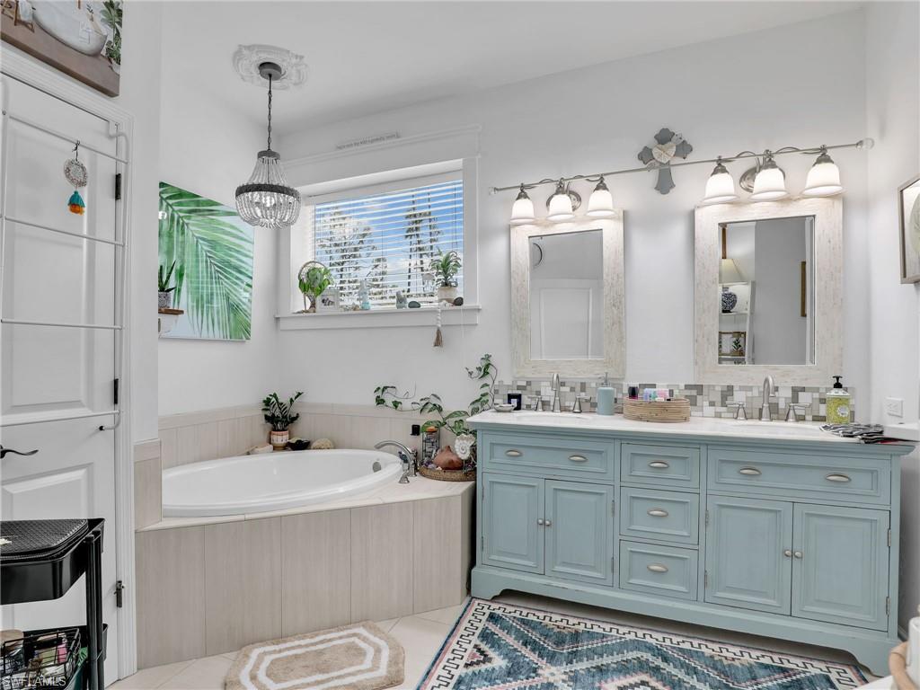 SAN CARLOS ESTATES - Residential
