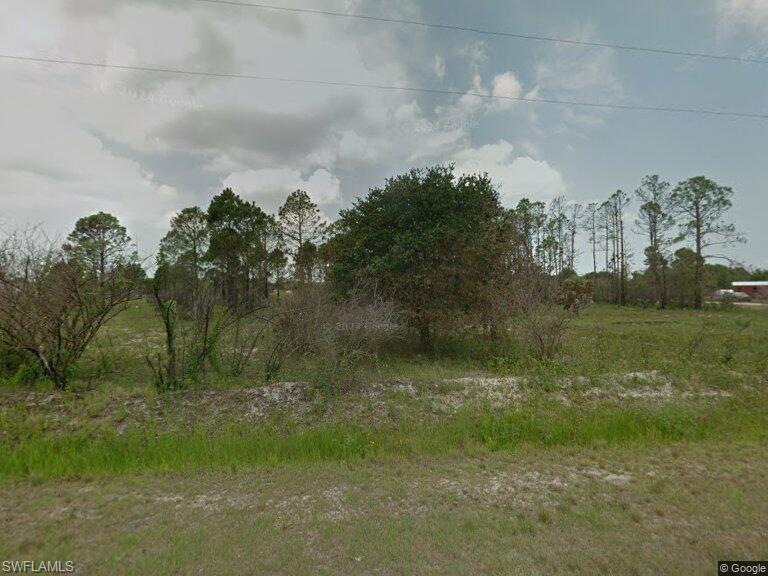 Lot for Sale – 1.09 Acres in Montura Ranch Estates, FL!

Build your dream home or invest in a growing area! This 1.09-acre lot is located at 266 Horse Club Ave, Montura Ranch Estates, FL 33440, in Hendry County.

Enjoy peace, privacy, and open space in this desirable rural community. Perfect for residential, agricultural, or recreational use. Easy access to Clewiston and nearby amenities.

Owner is open to serious offers.
Don't miss this opportunity—contact us today for more details!