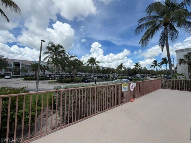 FOUR MILE COVE - Residential