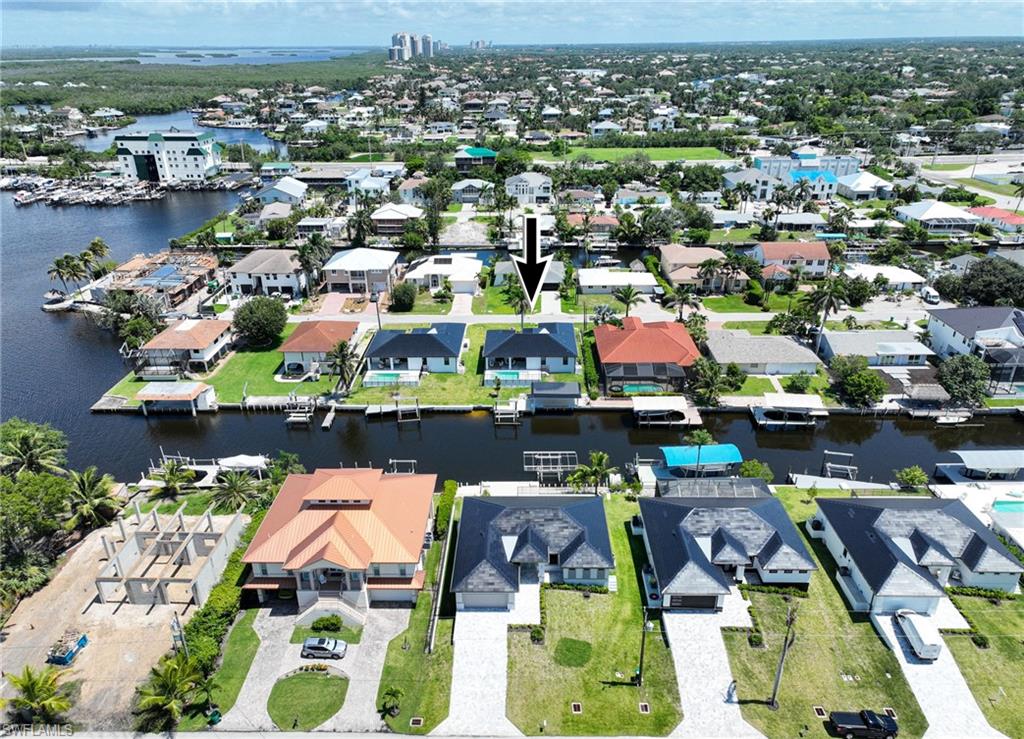 LITTLE HICKORY SHORES - Residential