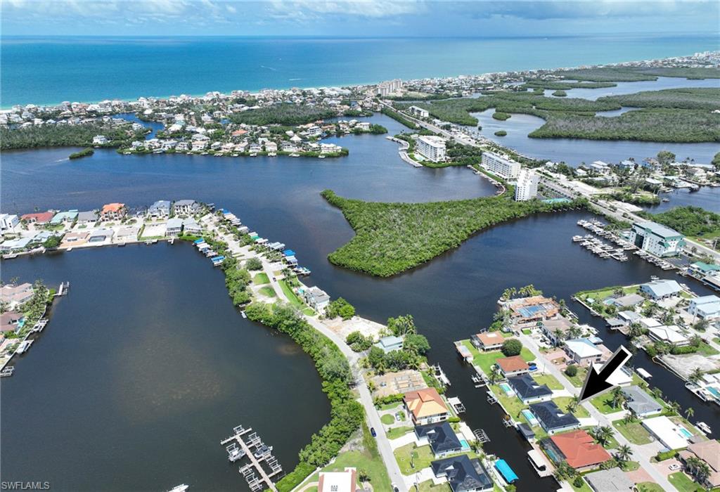LITTLE HICKORY SHORES - Residential