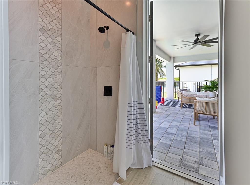 LITTLE HICKORY SHORES - Residential