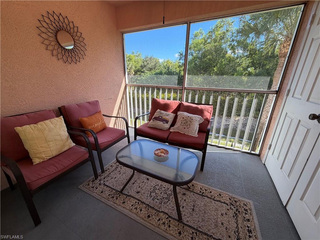 MANOR - Residential Lease