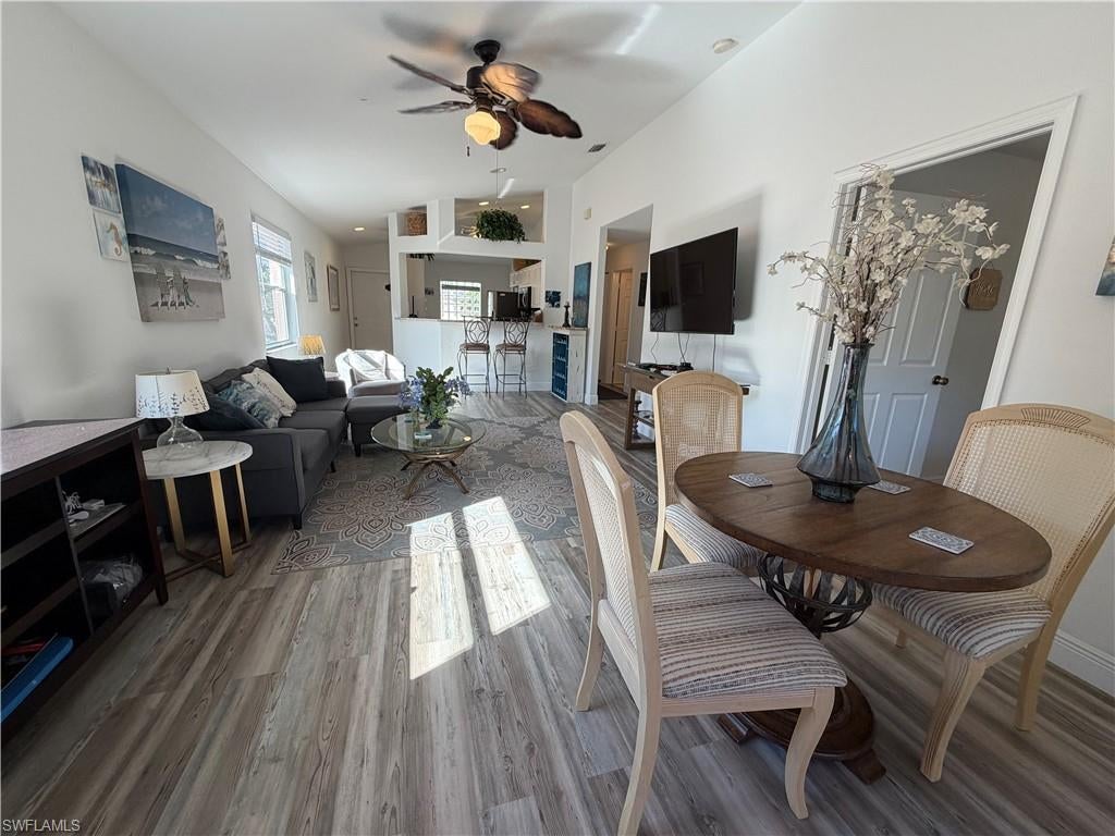 MANOR - Residential Lease