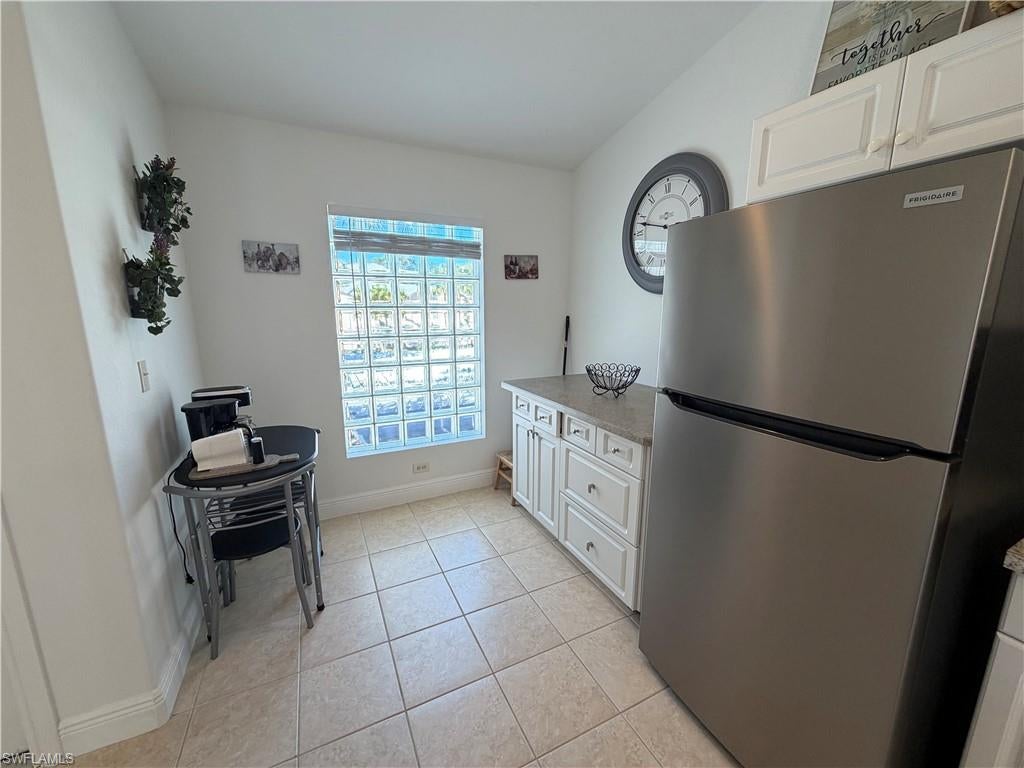 MANOR - Residential Lease
