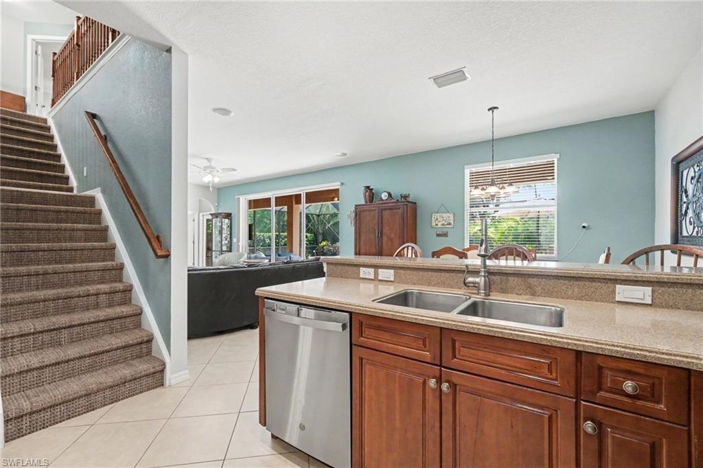 STONEYBROOK - Residential