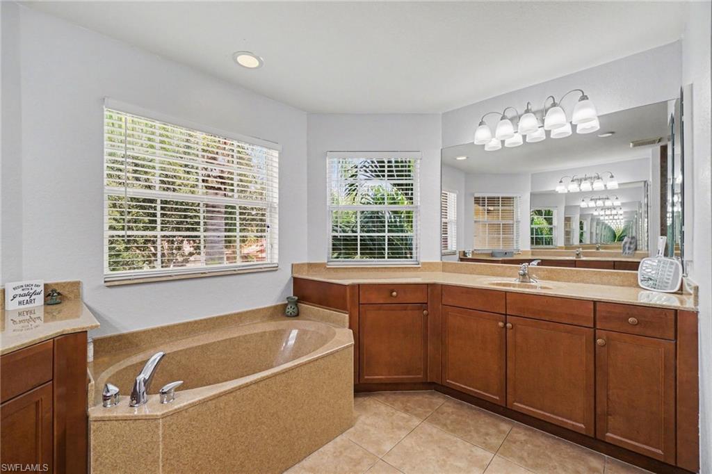STONEYBROOK - Residential