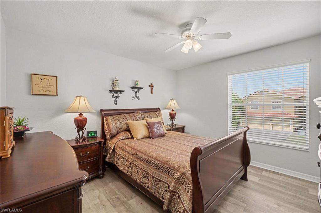 STONEYBROOK - Residential