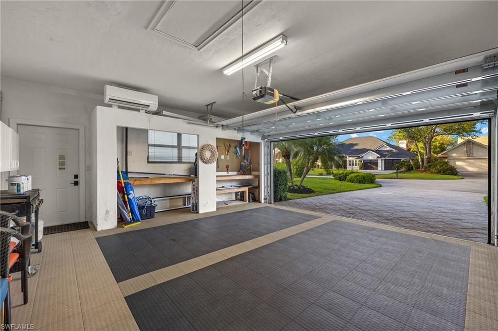 OAKMONT - Residential