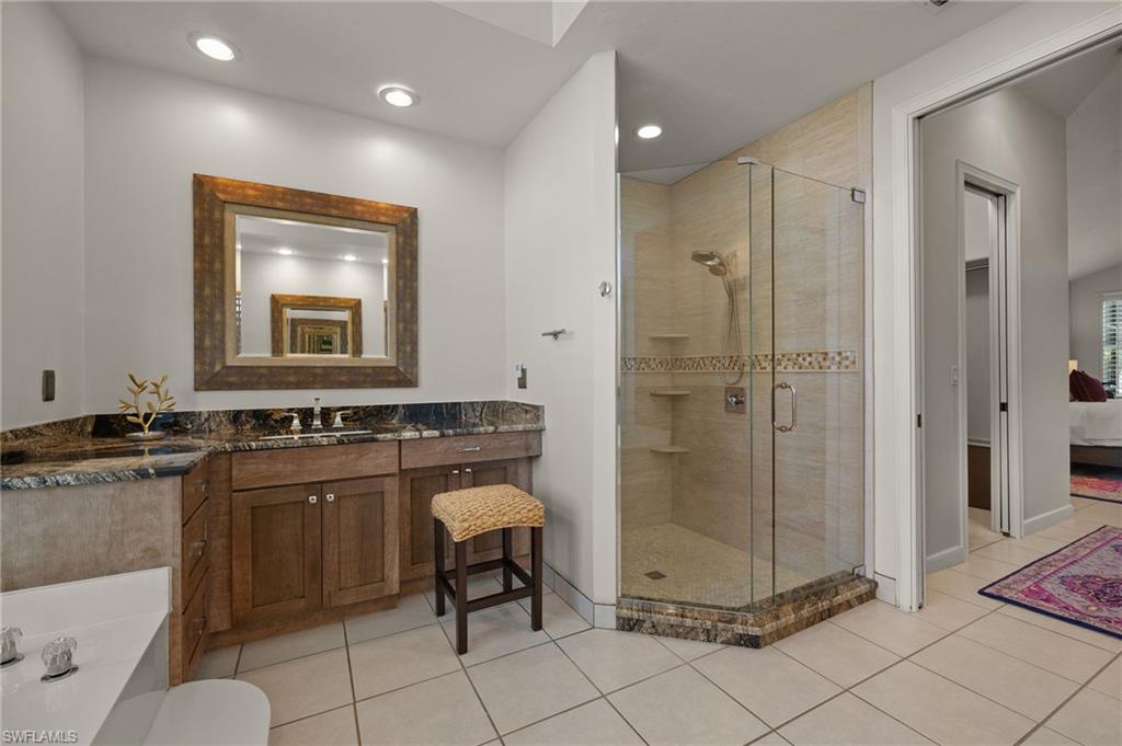 OAKMONT - Residential