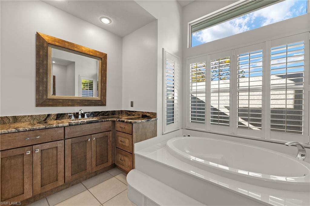 OAKMONT - Residential