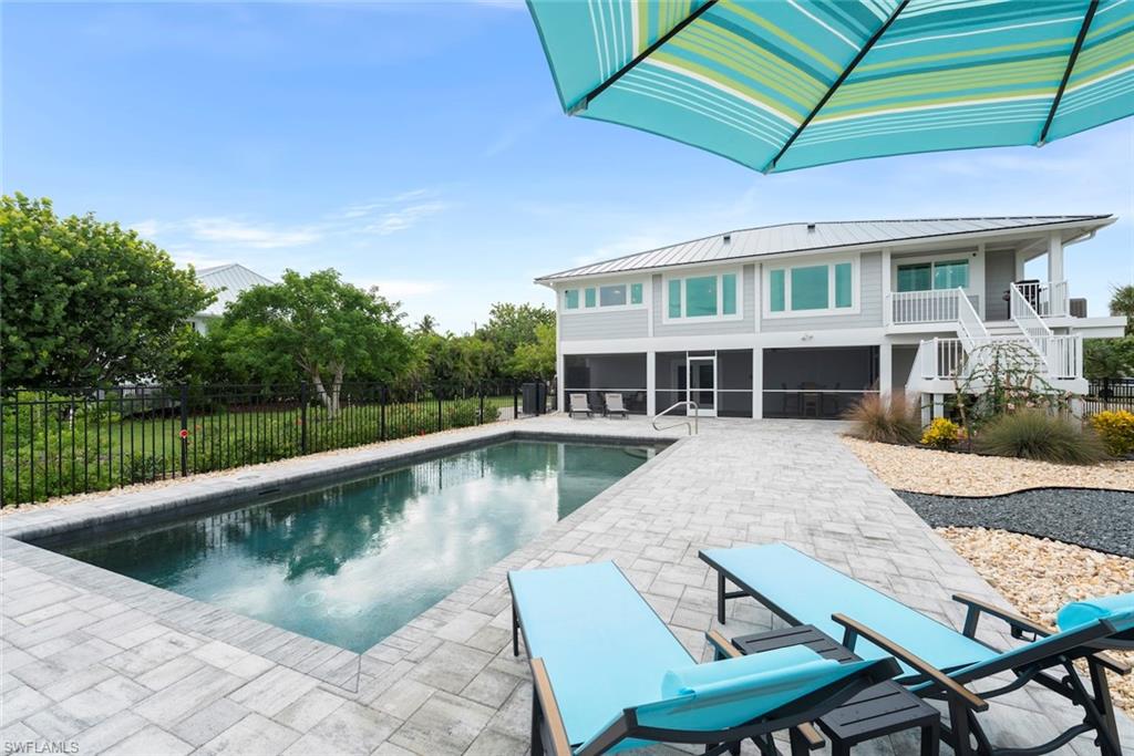 LITTLE LAKE MUREX - Residential