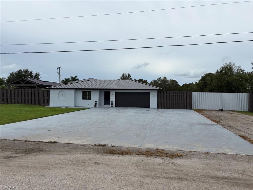 NORTH FORT MYERS - Residential