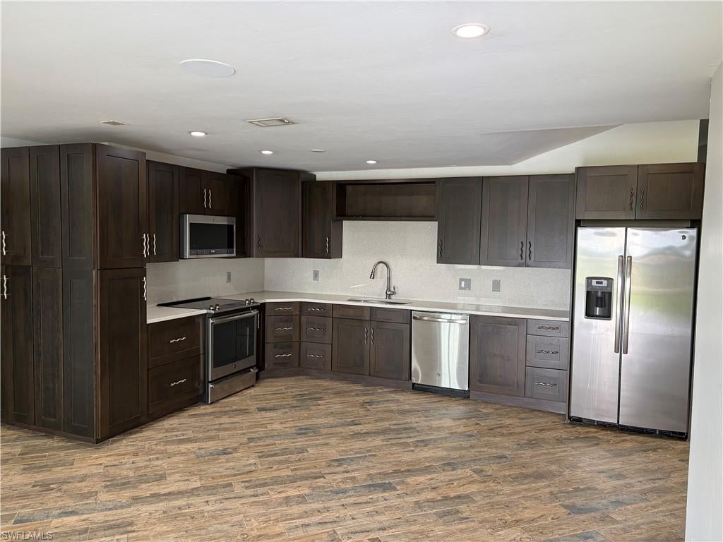 NORTH FORT MYERS - Residential