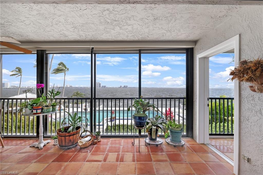 NORTH SHORE PLACE - Residential