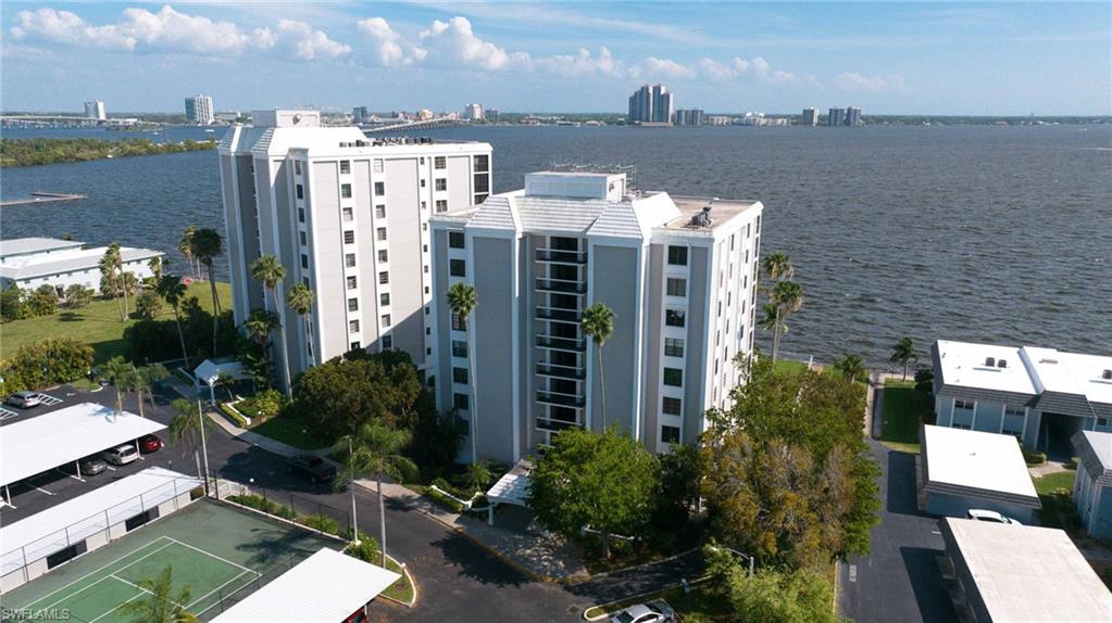 NORTH SHORE PLACE - Residential