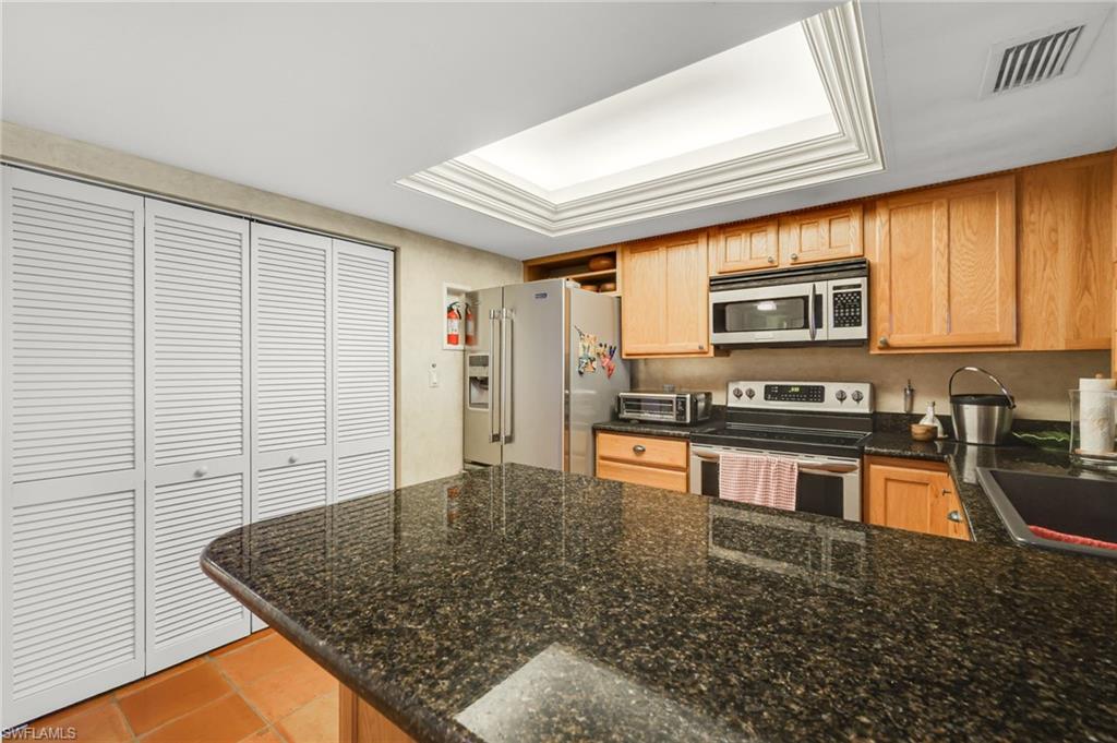 NORTH SHORE PLACE - Residential