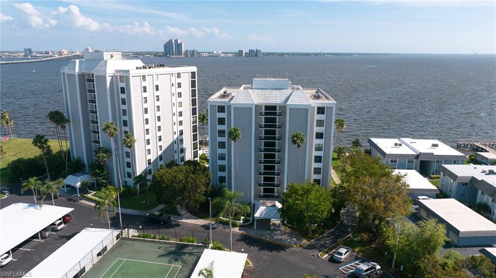 NORTH SHORE PLACE - Residential