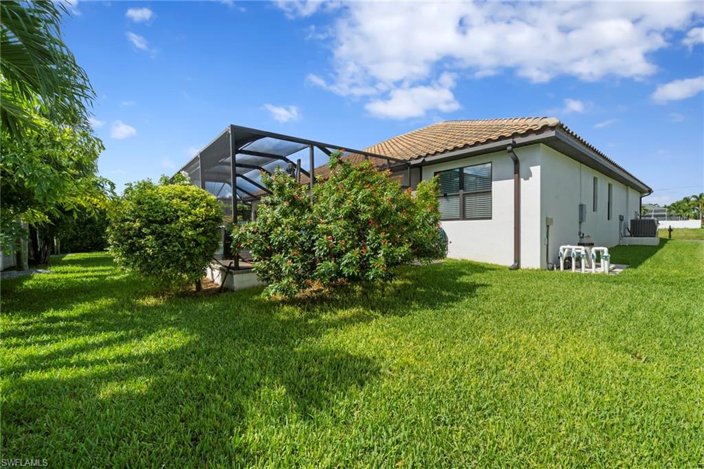 CAPE CORAL - Residential