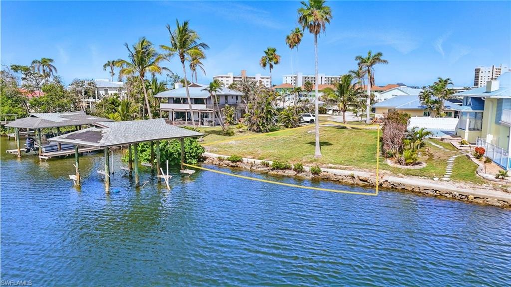 LAGUNA SHORES - Land