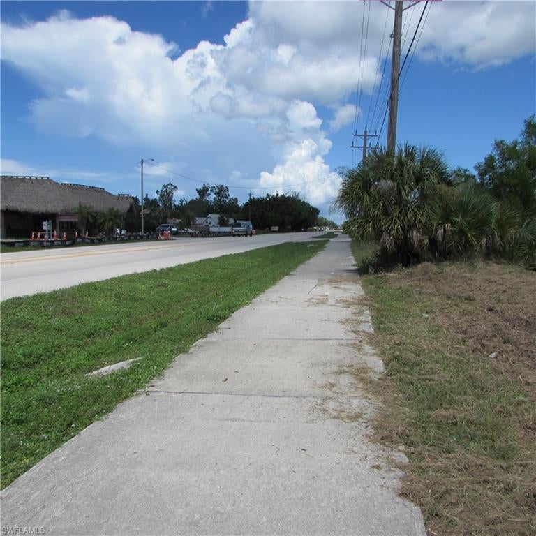 PINE ISLAND CENTER - Land