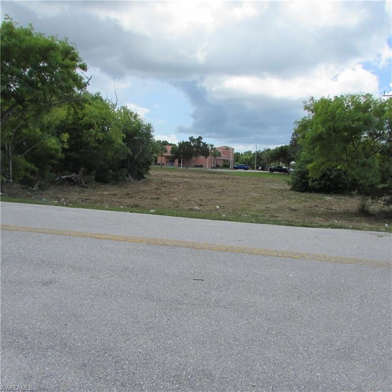 PINE ISLAND CENTER - Land