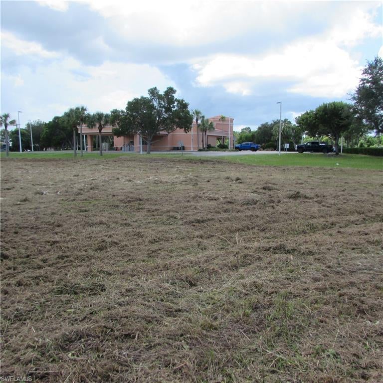 PINE ISLAND CENTER - Land
