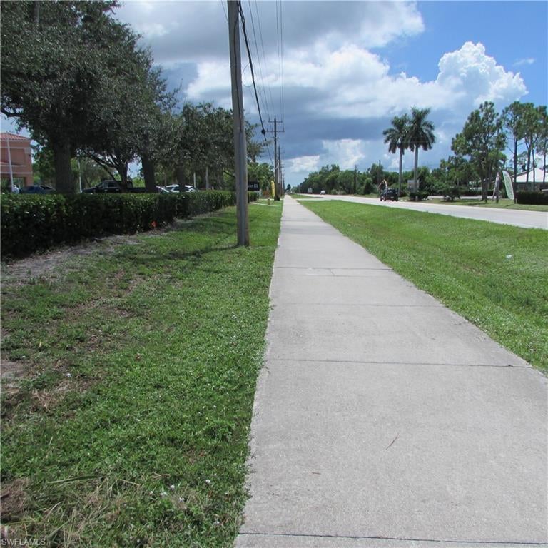 PINE ISLAND CENTER - Land