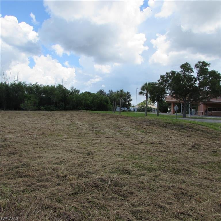 PINE ISLAND CENTER - Land