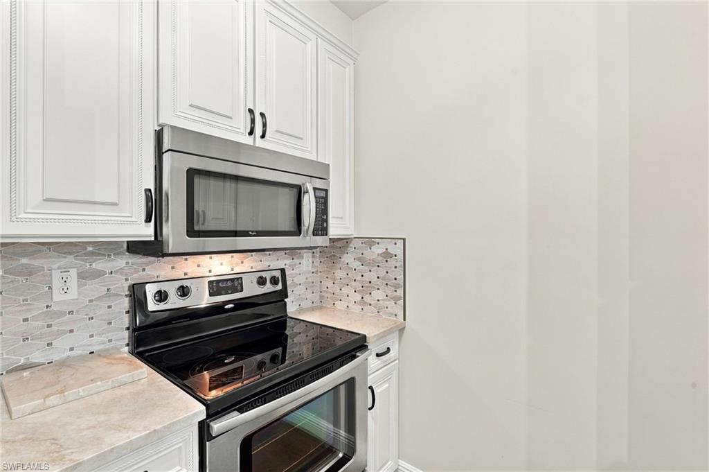 THE RESIDENCES AT COCONUT POINT - Residential